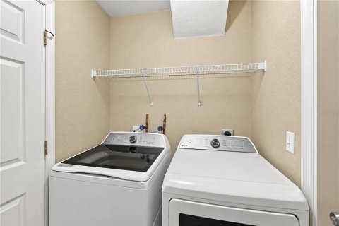 Immobilier commercial à vendre à Englewood, Floride: 4 chambres, 217.58 m2 № 2399230 - photo 15
