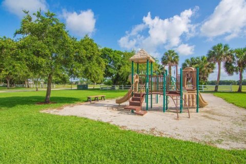 Villa ou maison à vendre à Vero Beach, Floride: 4 chambres, 192.87 m2 № 2362732 - photo 28