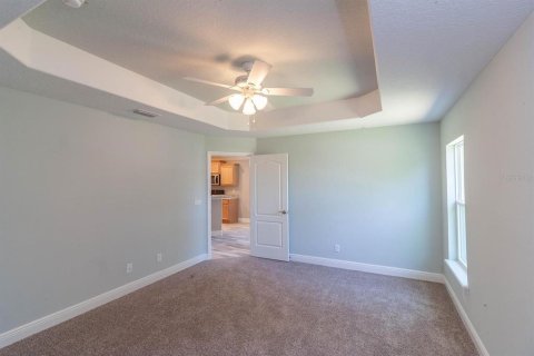 House in Umatilla, Florida 3 bedrooms, 124.77 sq.m. № 2237224 - photo 9