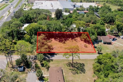 House in Umatilla, Florida 3 bedrooms, 124.77 sq.m. № 2237224 - photo 20