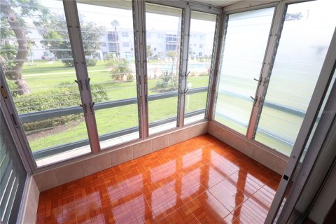 Condominio en alquiler en Bradenton, Florida, 1 dormitorio, 53.51 m2 № 1829537 - foto 6