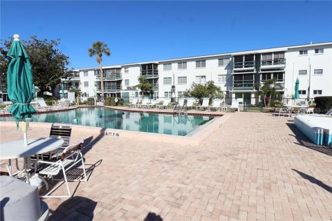 Condominio en alquiler en Bradenton, Florida, 1 dormitorio, 53.51 m2 № 1829537 - foto 11
