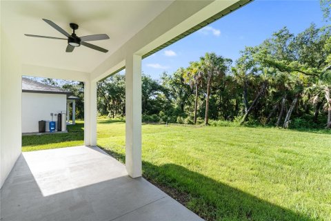 Casa en venta en Port Charlotte, Florida, 4 dormitorios, 170.38 m2 № 1838101 - foto 11