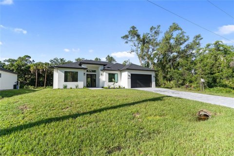 Casa en venta en Port Charlotte, Florida, 4 dormitorios, 170.38 m2 № 1838101 - foto 5