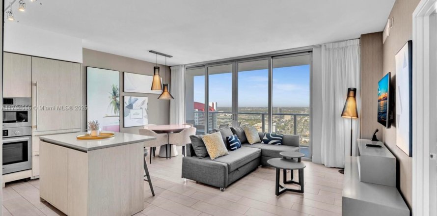 Condominio en Hollywood, Florida, 1 dormitorio № 1867762