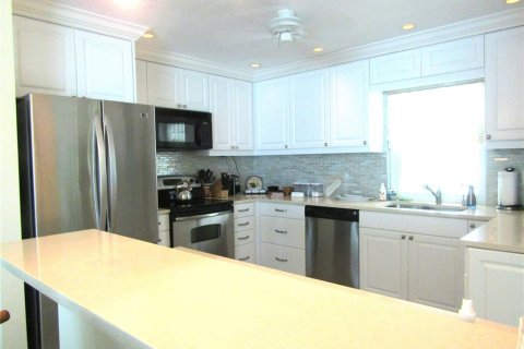 Villa ou maison à louer à Sarasota, Floride: 3 chambres, 146.23 m2 № 1686844 - photo 7