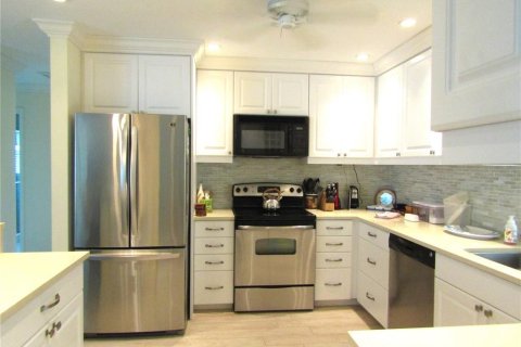 Villa ou maison à louer à Sarasota, Floride: 3 chambres, 146.23 m2 № 1686844 - photo 9