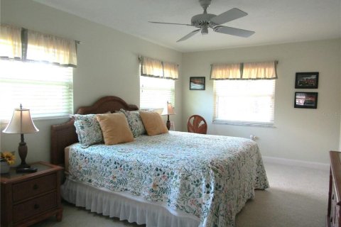 Villa ou maison à louer à Sarasota, Floride: 3 chambres, 146.23 m2 № 1686844 - photo 12