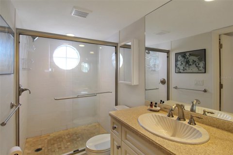 Condo in Sarasota, Florida, 3 bedrooms  № 958014 - photo 28