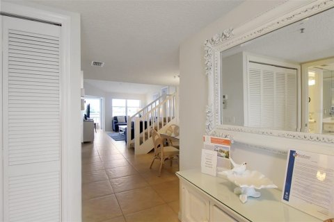 Condo in Sarasota, Florida, 3 bedrooms  № 958014 - photo 12