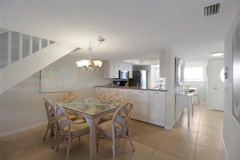 Condo in Sarasota, Florida, 3 bedrooms  № 958014 - photo 14