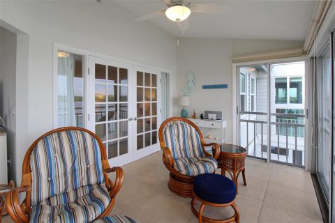 Condo in Sarasota, Florida, 3 bedrooms  № 958014 - photo 20