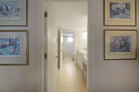 Condo in Sarasota, Florida, 3 bedrooms  № 958014 - photo 26
