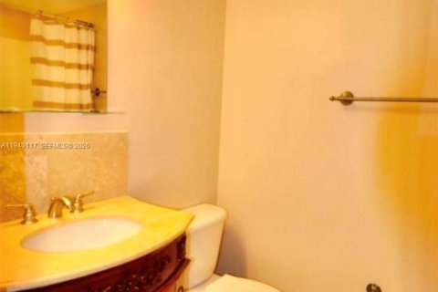 Apartment in Tamarac, Florida 2 bedrooms, 95.69 sq.m. № 2002671 - photo 15