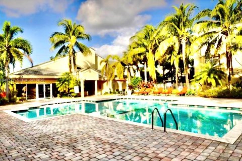 Apartment in Tamarac, Florida 2 bedrooms, 95.69 sq.m. № 2002671 - photo 4