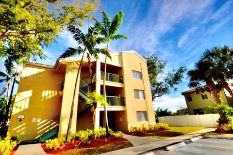 Apartment in Tamarac, Florida 2 bedrooms, 95.69 sq.m. № 2002671