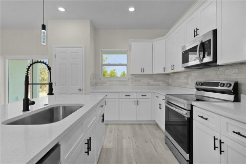 Villa ou maison à vendre à Citrus Springs, Floride: 3 chambres, 142.05 m2 № 1585687 - photo 6