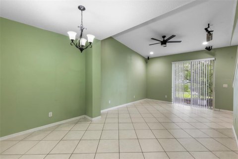 Townhouse in Sanford, Florida 3 bedrooms, 156.08 sq.m. № 1844683 - photo 7