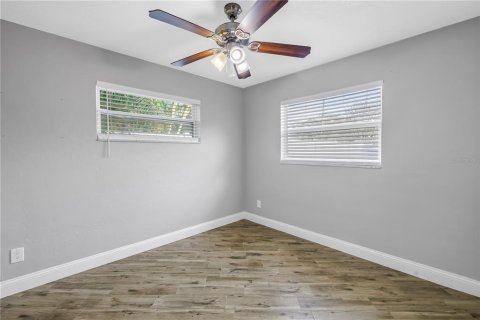 Casa en venta en Saint Petersburg, Florida, 3 dormitorios, 173.08 m2 № 1625455 - foto 10