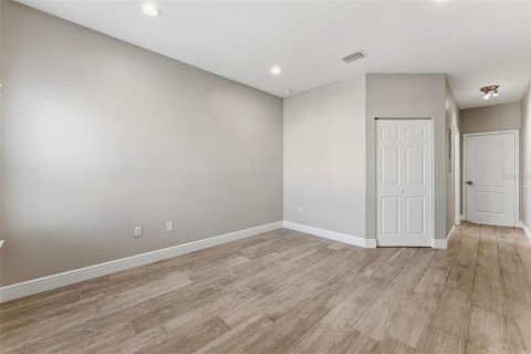 Condo in Tampa, Florida, 2 bedrooms  № 2092691 - photo 15