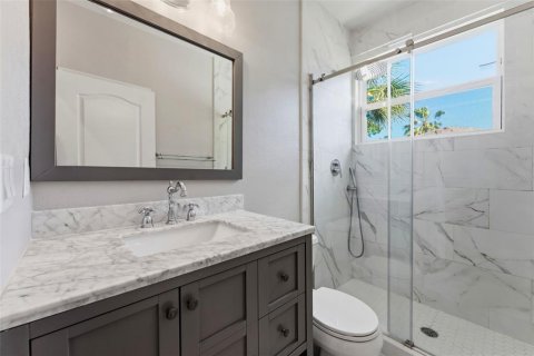 Condo in Tampa, Florida, 2 bedrooms  № 2092691 - photo 23