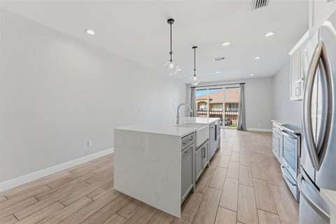 Condo in Tampa, Florida, 2 bedrooms  № 2092691 - photo 10