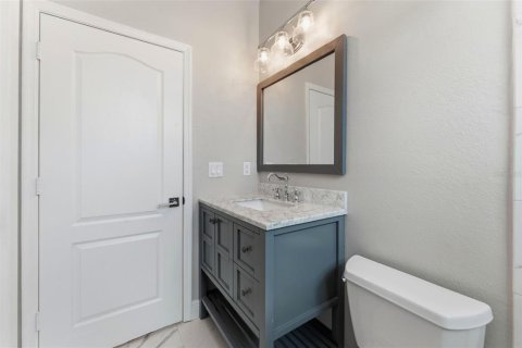 Condo in Tampa, Florida, 2 bedrooms  № 2092691 - photo 24