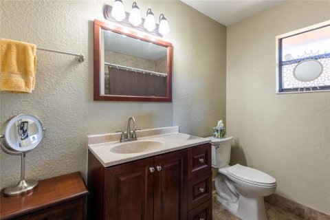 House in Lutz, Florida 3 bedrooms, 125.6 sq.m. № 2429281 - photo 27
