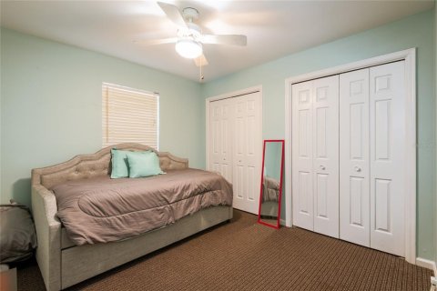 House in Lutz, Florida 3 bedrooms, 125.6 sq.m. № 2429281 - photo 13