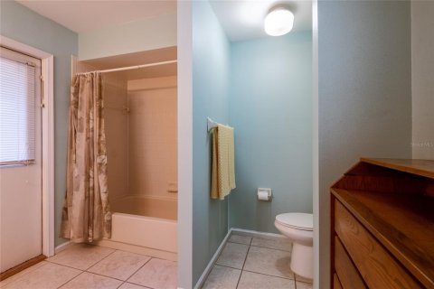 House in Lutz, Florida 3 bedrooms, 125.6 sq.m. № 2429281 - photo 15