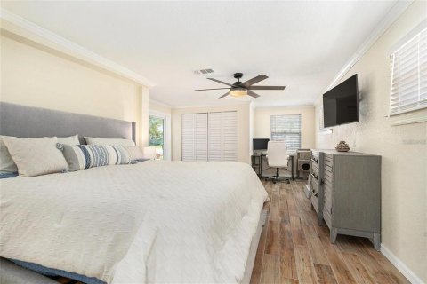 House in Hudson, Florida 3 bedrooms, 133.78 sq.m. № 2145469 - photo 12