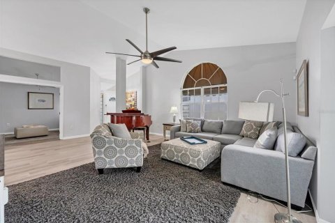 Villa ou maison à vendre à Bradenton, Floride: 2 chambres, 173.36 m2 № 1837525 - photo 6