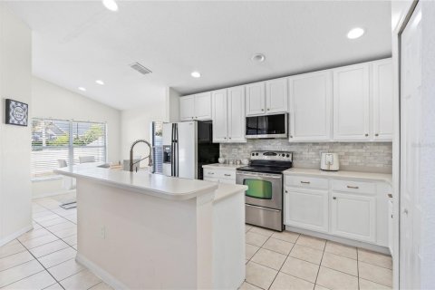 House in Holiday, Florida 3 bedrooms, 188.31 sq.m. № 1685491 - photo 13