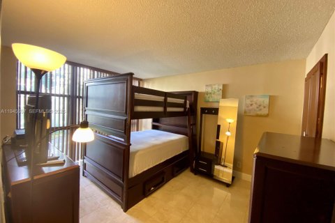 Copropriété à louer à Sunny Isles Beach, Floride: 1 chambre, 59.46 m2 № 2009536 - photo 29