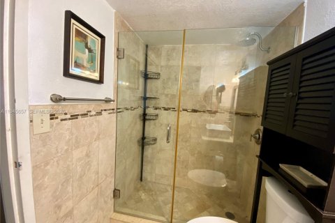 Copropriété à louer à Sunny Isles Beach, Floride: 1 chambre, 59.46 m2 № 2009536 - photo 7