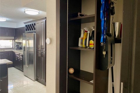 Copropriété à louer à Sunny Isles Beach, Floride: 1 chambre, 59.46 m2 № 2009536 - photo 19