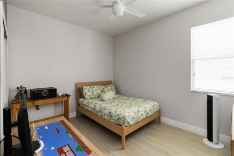 House in Orlando, Florida 4 bedrooms, 184.23 sq.m. № 1810014 - photo 17
