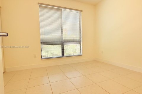 Copropriété à vendre à Doral, Floride: 3 chambres, 123.93 m2 № 1852409 - photo 18