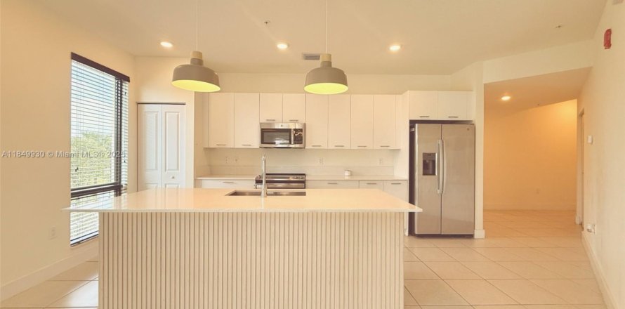 Condo à Doral, Floride, 3 chambres № 1852409