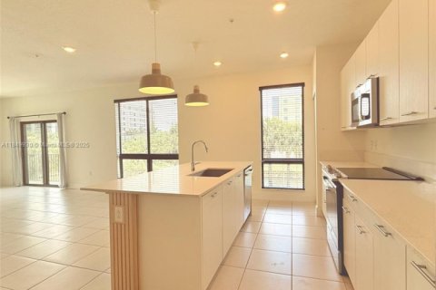 Copropriété à vendre à Doral, Floride: 3 chambres, 123.93 m2 № 1852409 - photo 2