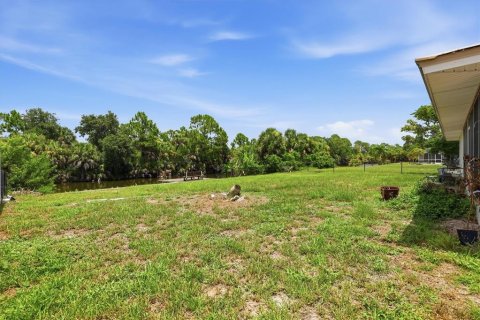 Villa ou maison à vendre à Englewood, Floride: 2 chambres, 115.85 m2 № 2234287 - photo 28
