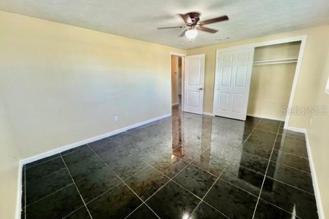 Villa ou maison à louer à Holiday, Floride: 2 chambres, 101.08 m2 № 2384286 - photo 27