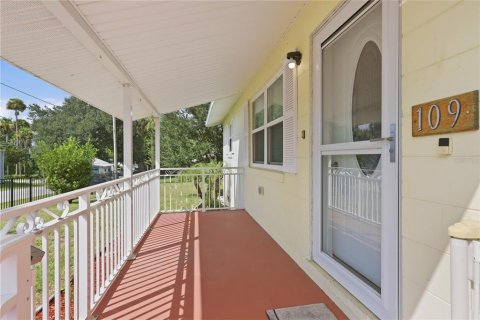 Villa ou maison à Edgewater, Floride 2 chambres, 114.27 m2 № 2375745