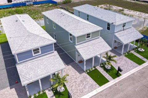 Villa ou maison à vendre à Bradenton, Floride: 3 chambres, 142.7 m2 № 2217150 - photo 21