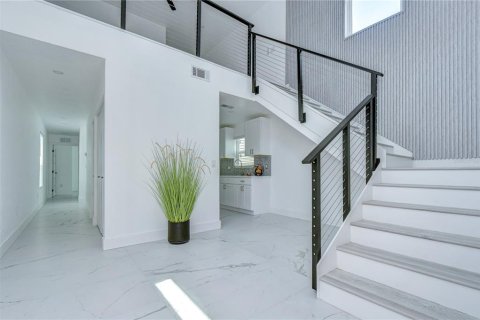 Villa ou maison à vendre à Bradenton, Floride: 3 chambres, 142.7 m2 № 2217150 - photo 5