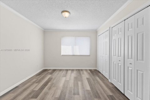 House in Miramar, Florida 3 bedrooms № 2031385 - photo 13