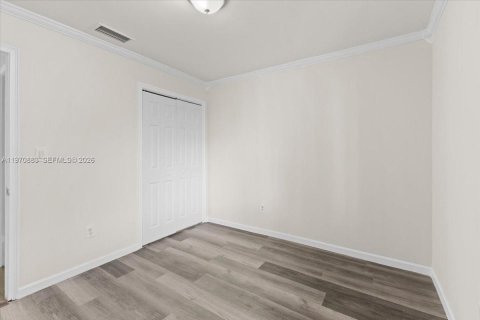 House in Miramar, Florida 3 bedrooms № 2031385 - photo 17