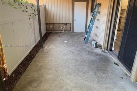 House in Miramar, Florida 3 bedrooms № 2031385 - photo 10