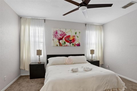 House in Davenport, Florida 4 bedrooms, 178.28 sq.m. № 1857964 - photo 7