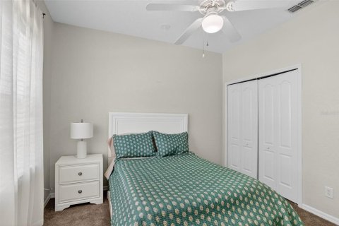 House in Davenport, Florida 4 bedrooms, 178.28 sq.m. № 1857964 - photo 10